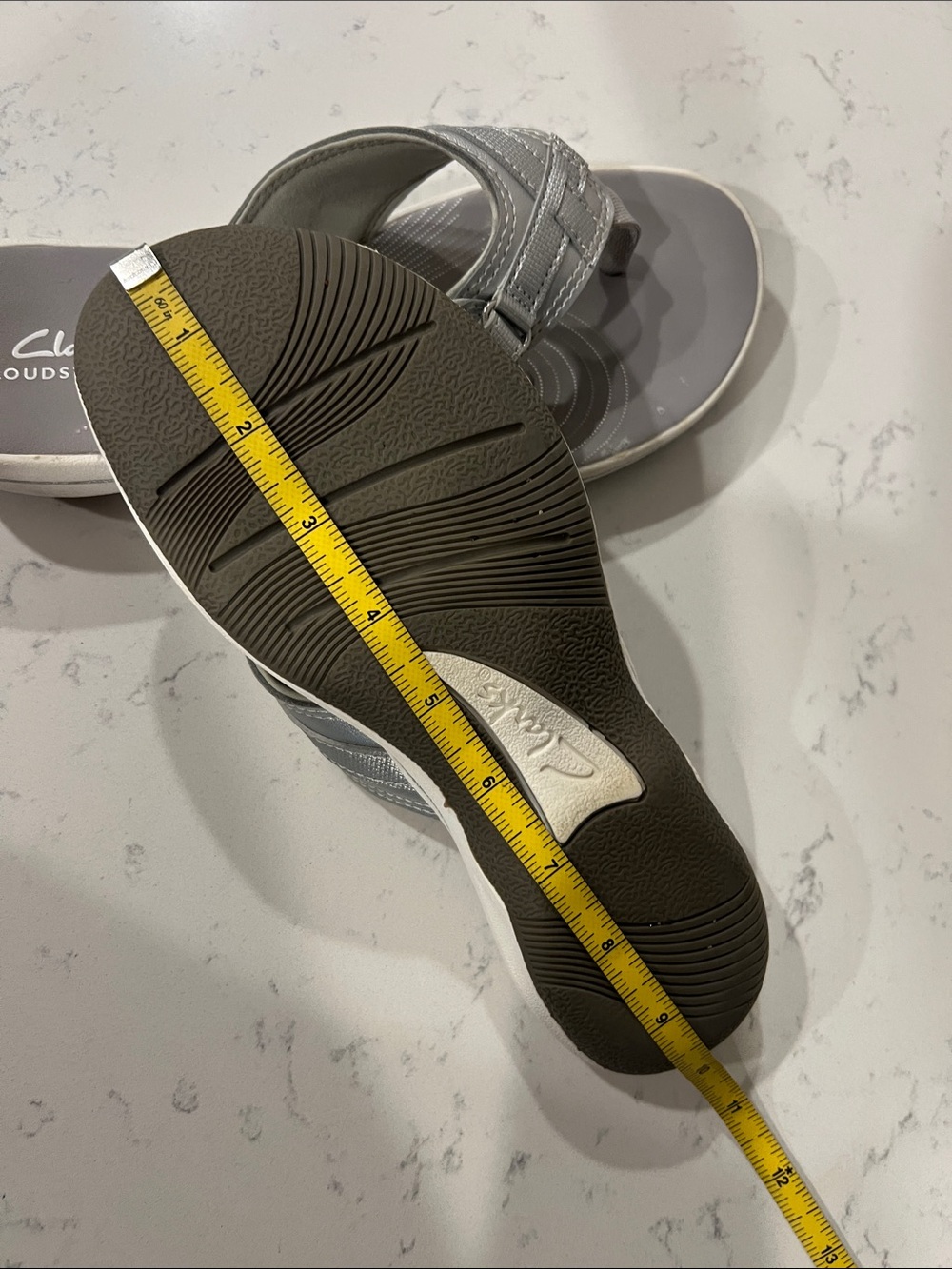 Clarks Cloudstepper women’s thong slip on sandals, size 7 - Picture 16 of 16